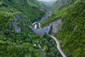 Residents then broke through the dam wall to give the river back its freedom.